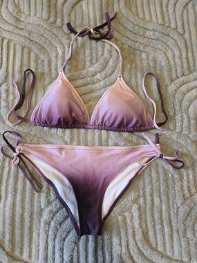 Ombre Light Purple to Plum Triangle String Bikini Top & Bottom Size M